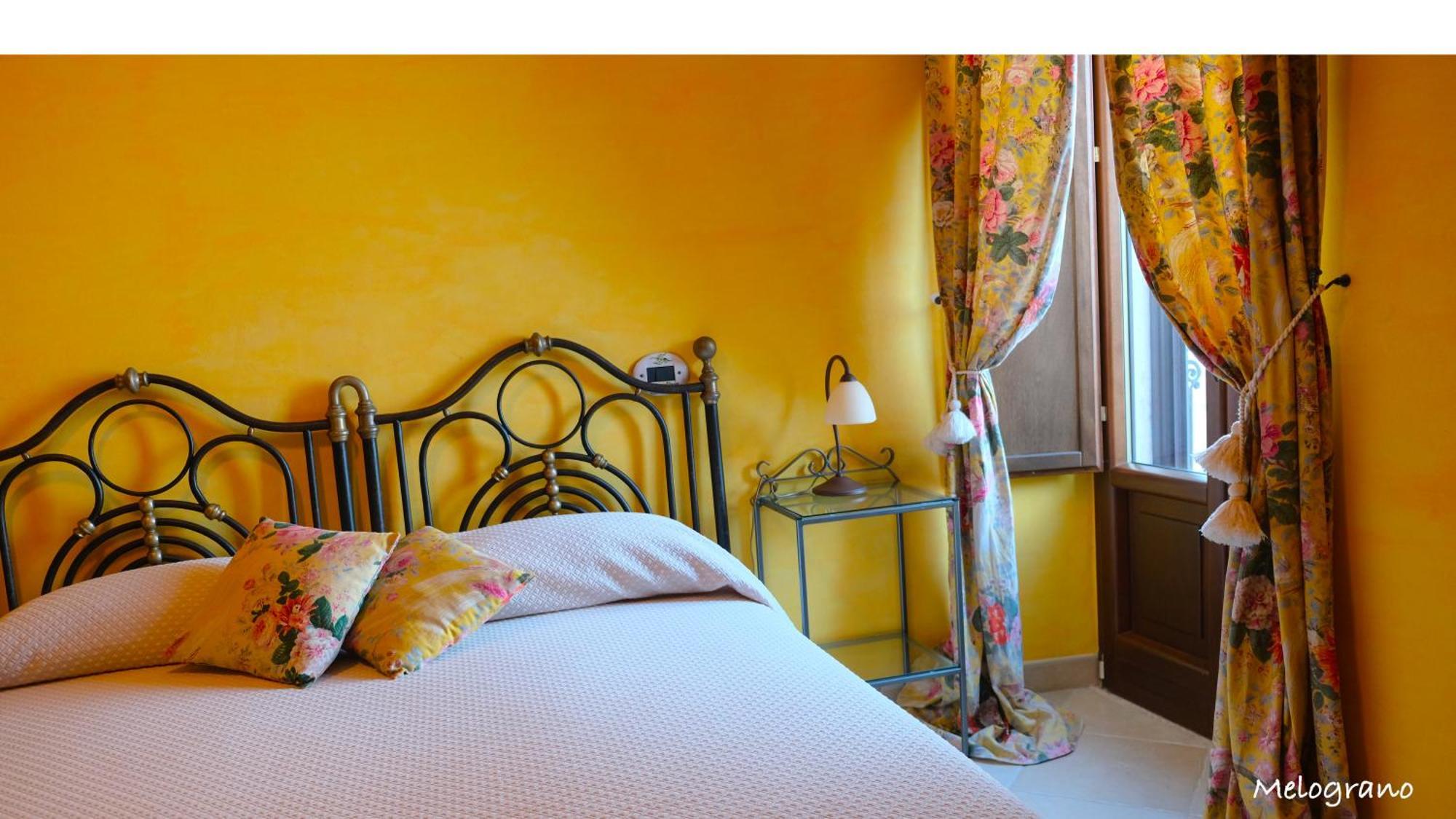 ローディ・ガルガーニコ I Frangiventi Bed & Breakfast エクステリア 写真