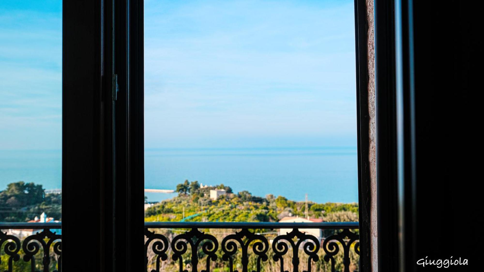 ローディ・ガルガーニコ I Frangiventi Bed & Breakfast エクステリア 写真